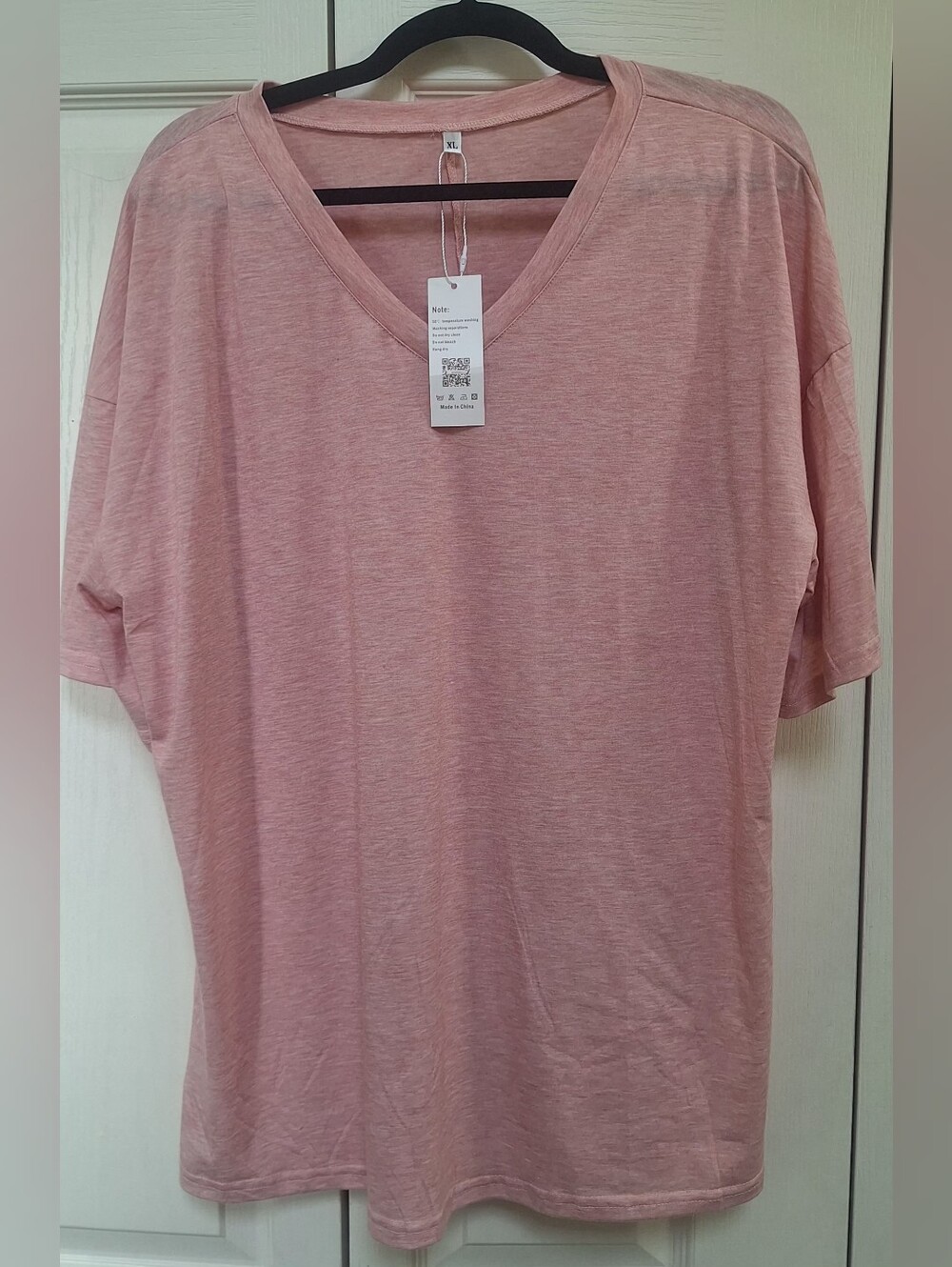 XL Nwt Women's V-Neck Relaxed Tee - Pink